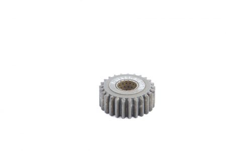This gear features 25 teeth and is designed for use in C190 KB20 models from 1972 to 1980 in 2WD pickup configurations.